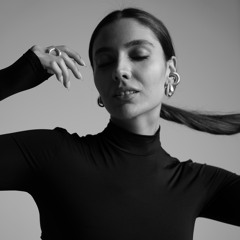 منو جام و می و معشوق الباقی اضافات است