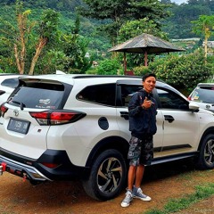 MALANG DENAI BAMIMPI { OMDARMAYA X PUTRA ANDESTA }
