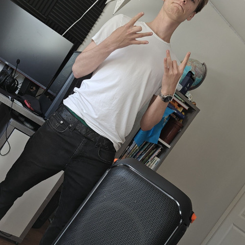 Its fkn macka on that hoe ^^ macca x sake702