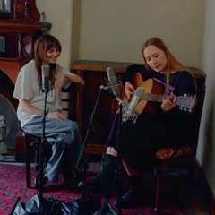 Faye Webster & Julia Jacklin Sing Good Guy (live At The Gem)