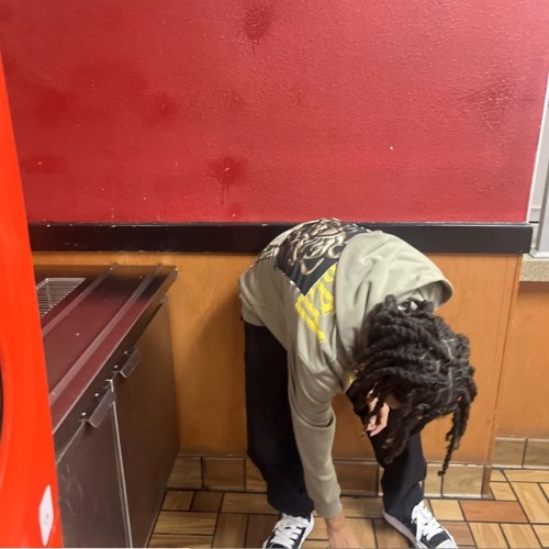 mthreefrm26-cant evẽn swįm