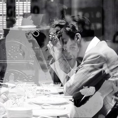 يومها بين يديني والغلا عادي