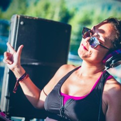 Otherworld 2025 - Whitz at Under the Bridge - A FEMME TECH HOUSE SET