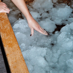 Is Ice Bath Good for Women - Vital Spark