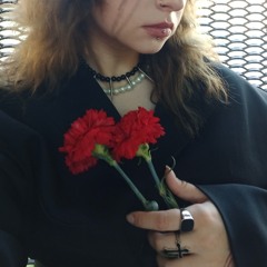 в поле не ходи