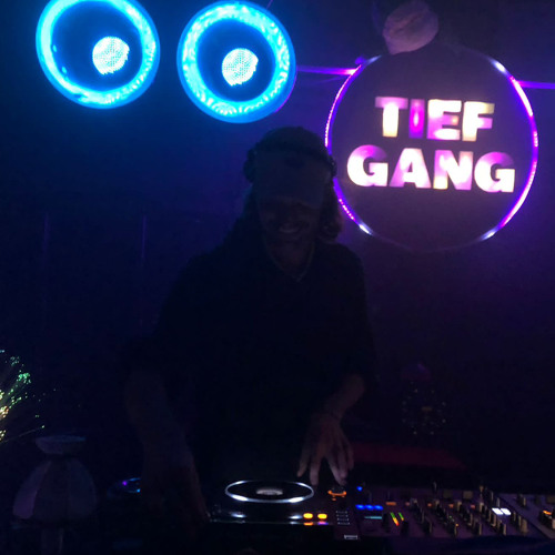 Fid Codo @ Tiefgang | Am Ende der Welt