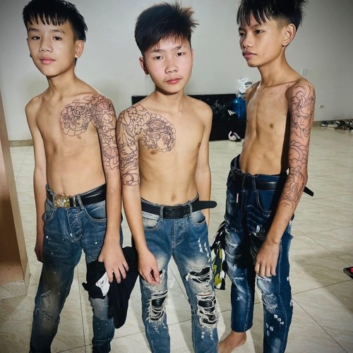 Nhớ Về Em - Tùng Bee