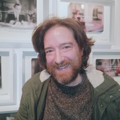 Sous l'œil de Bertrand Pinsac coordinateur et programmateur du cinéma de Châtillon