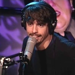 Foo Fighters -  Everlong Acoustic  (Live At Howard Stern)