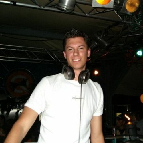 Menno de Jong - Live @ Intuition Radio Show 110, 07.02.2007