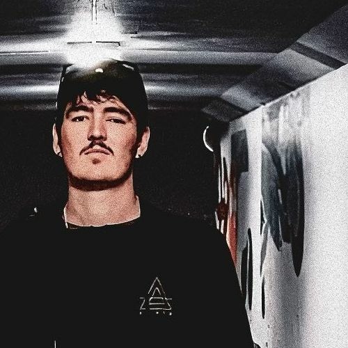 UvianCode X DVEIGHT (Imaginary Collab Using Serum )
