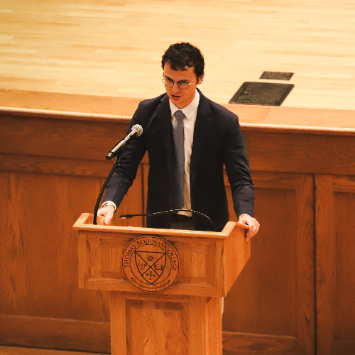 “Aquinas vs Scotus vs Aquinas on the Intrinsic Divisibility of Dimensive Quantity”