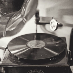 〖 KAITO V3 〗 Gloomy Sunday (Hungarian Suicide Song) 1936 Hal Kempt Version 〖 Cover 〗