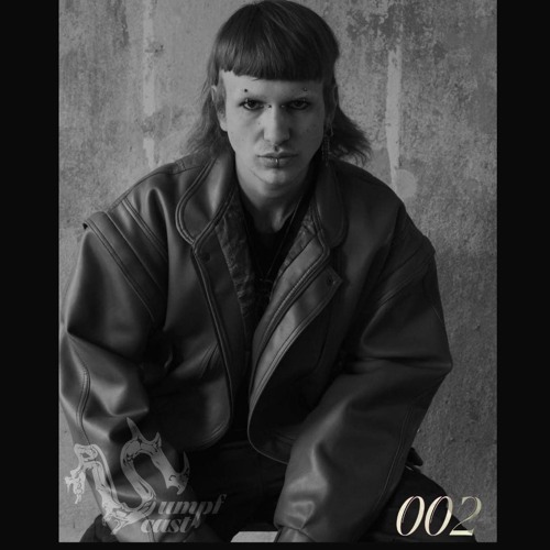 SUMPFCAST002//SIMON EICKENBOOM