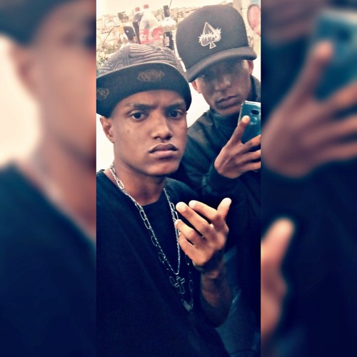 MC'S RENAN, VITIN AVASSALADOR & CODE = DESCE COM DEDO NA BOCA (((DJ'S AP SILVA & FL))) 2K19