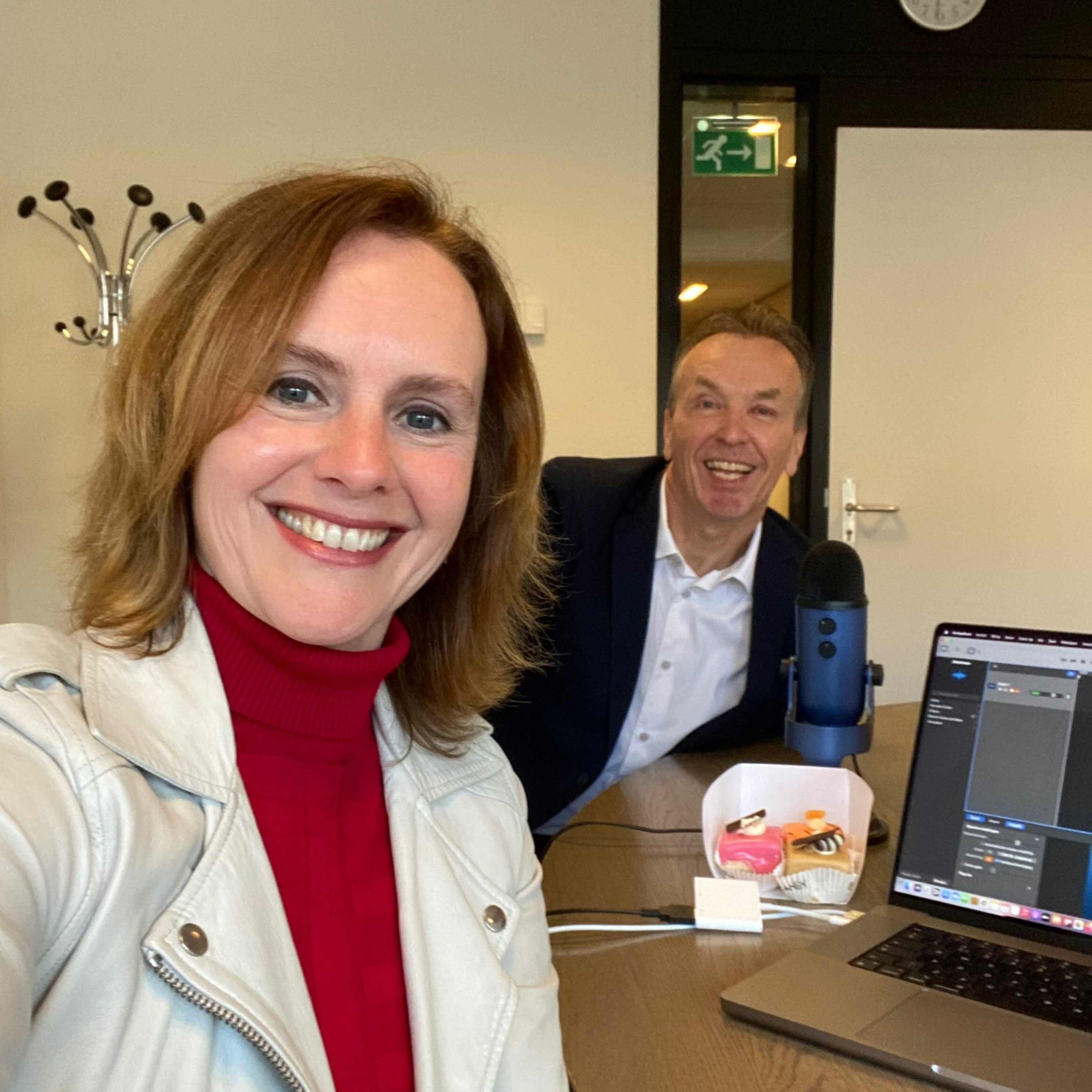 Happy People - Better Business: alles over Werkgeluk en Employee Experience