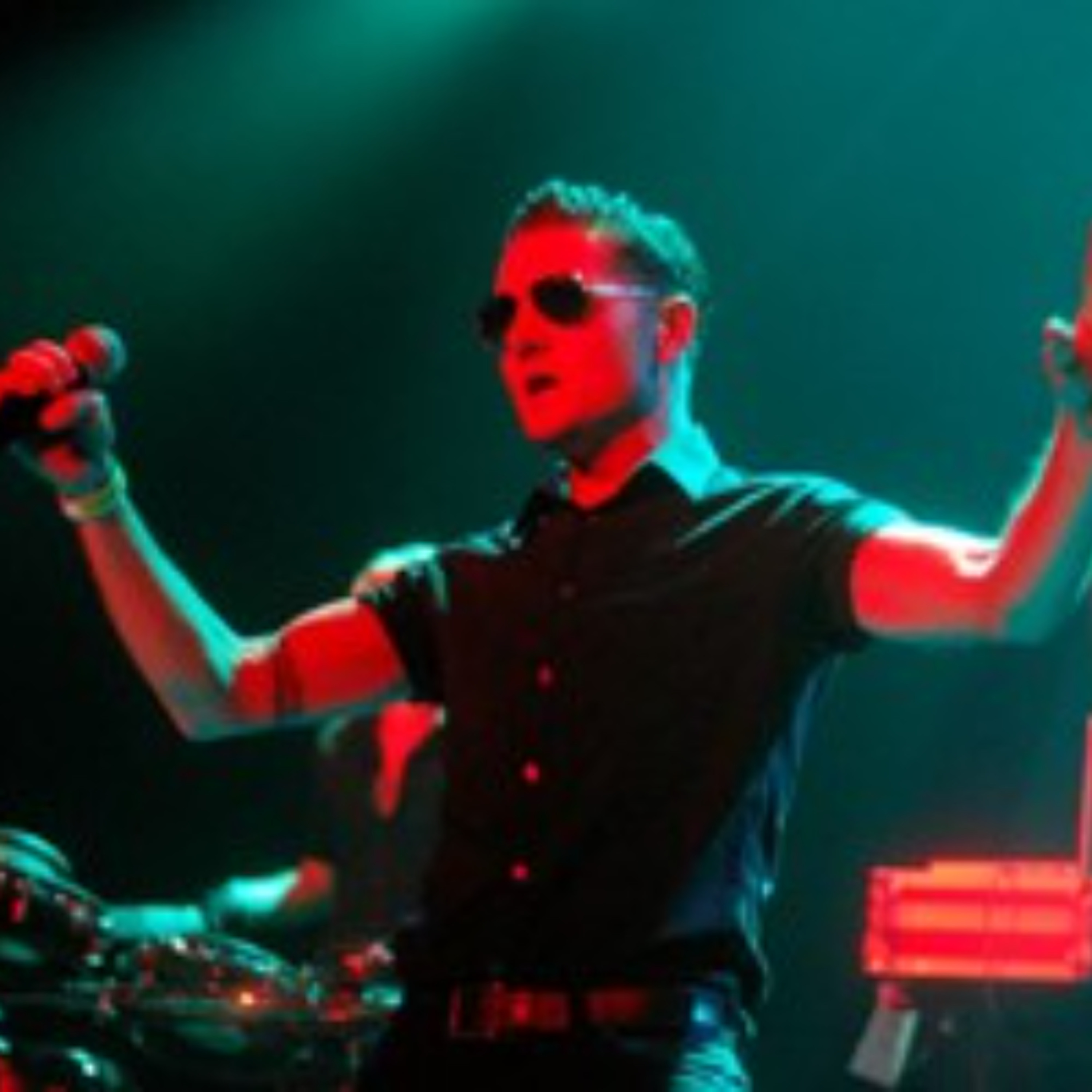 Nitzer Ebb - Live at Monegros Desert Festival 07-15-2006' (Manny'z Tapez) episode artwork