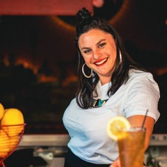 Tucson in a Teacup: Rachel D'Acquisto Blends Tradition and Innovation with RayRay's Sonoran Tea
