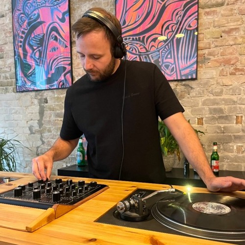 Robert James at 60waves Instore - Berlin (09/08/23)