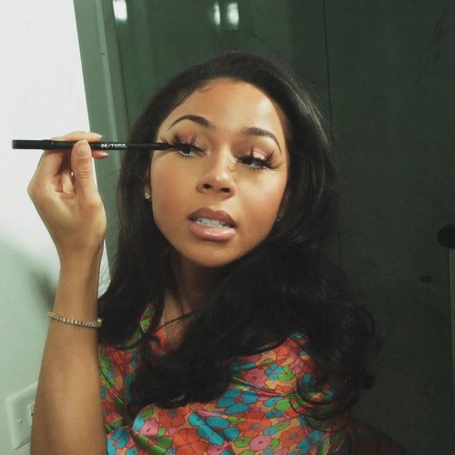 Mariah The Scientist - About Mine (prod. Wondagurl)