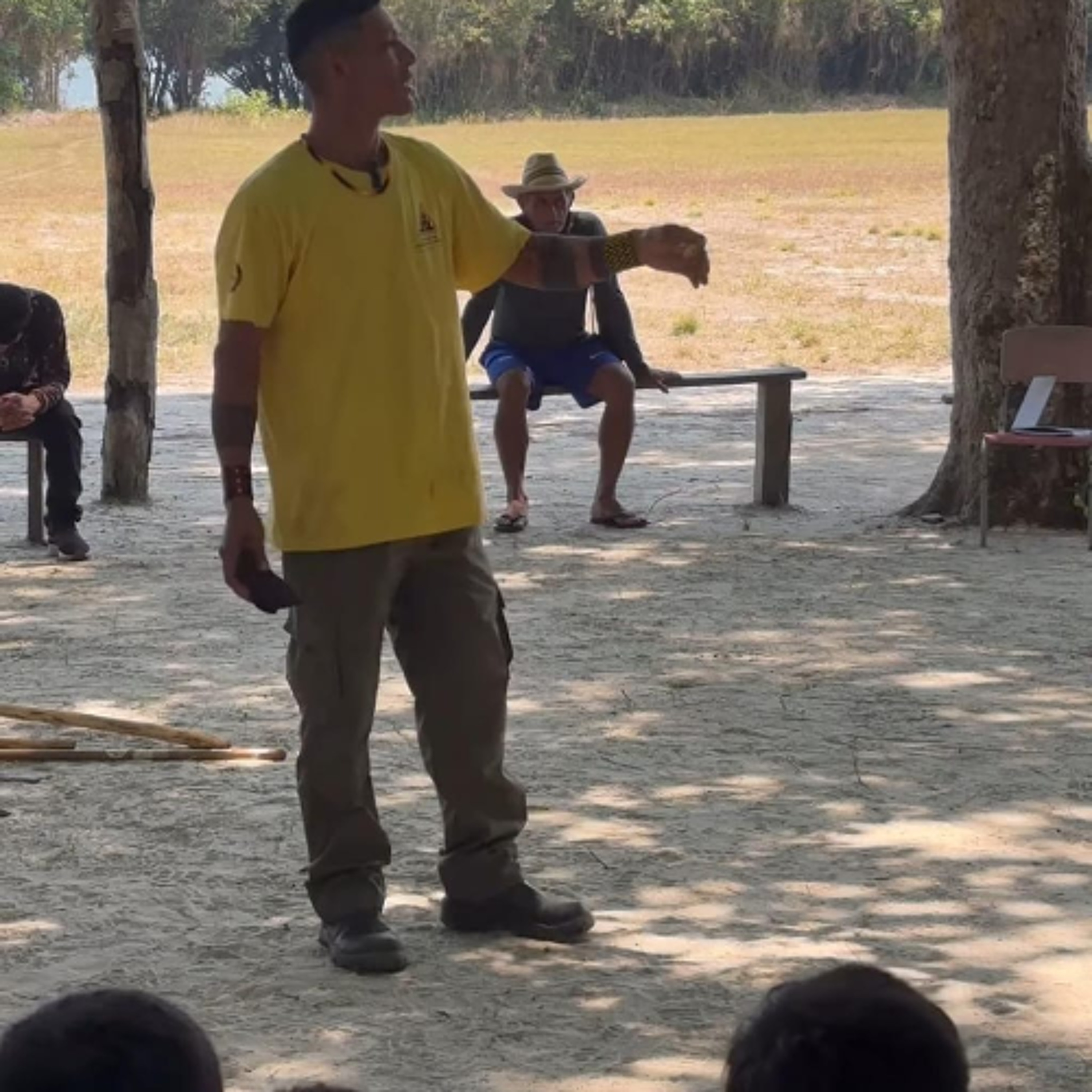Brigadistas promovem orientação em educação ambiental e prevenção aos incêndios florestais na Resex Tapajós Arapiuns