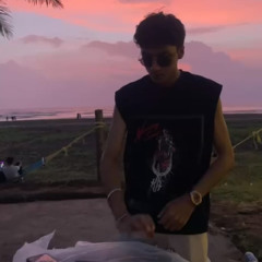 01 Sundowners Commercial House set by Heeransh