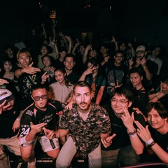 Double Bass Burgers @ Nostalgix Tokyo Show (Circus Tokyo)