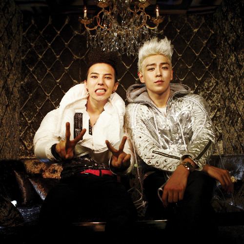 GD＆TOP from BIGBANG/ OH YEAH feat BOM Amazon.co.jp: OH YEAH feat．BOM －YG Family
