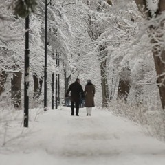 Snow is Dancing - a beautiful song in Ukrainian | Сніг кружляє