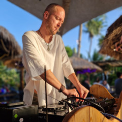 I HOUSE YOU @ Fullmoon Radio