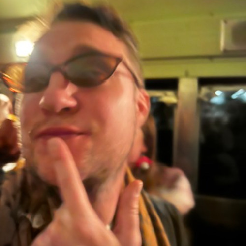 nov-15 mau p red rocks bus to show!!!