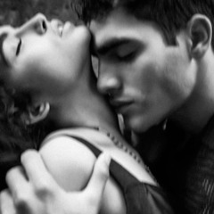 حُبك أحَلى مافي الدنيا.