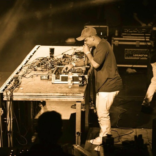 ME BLOQUEIA ME DESBLOQUEIA [ DJ LC DO TB ]