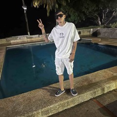 Víctor Montes-BdayCesar Está música que tú crees te da deseo de bailar .WAV