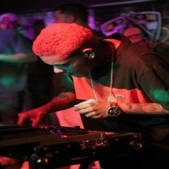 MTG - VAI NO VUK VUK x TOMA TOMA (DJ NK DA SERRA)