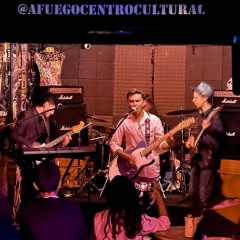 Realidad ¿O Ensueño? - En Vivo en A Fuego