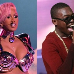 Cardi B - Up vs. Bobby Shmurda - Hot N***a