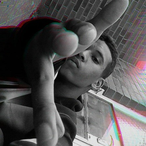 Puff on the joint tryna prove a point  20221212-164030.m4a