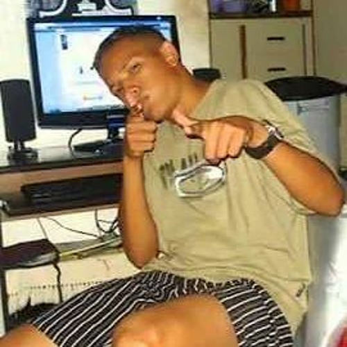 Mc Copinho - É Tudo No Buraco Quente ♫ [Dj Buiu]