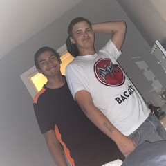 2 pjäser-porriga brudar pitched