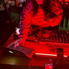 Hypernova Bass₊˚⋆｡// SET 001