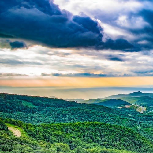 ドラクエ 遥か先へ行く 広野を行く 遙かなる旅路 By Aju Hiedano