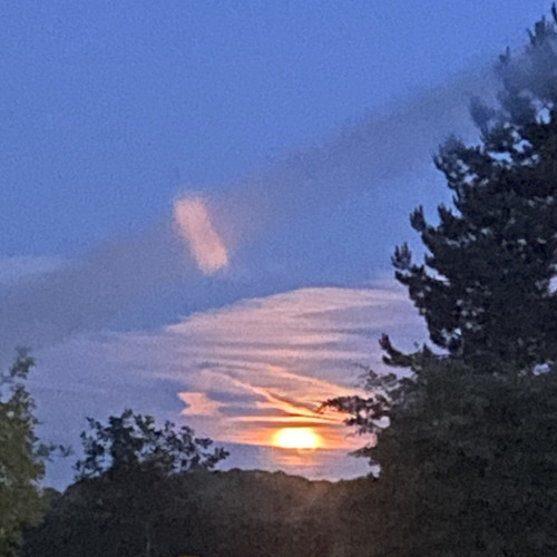 UP IN THE AIR ( dance with my eyes closed )