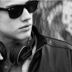 LARSON djset #1 #techhouse #techno #micuartosessions