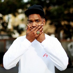 Steven Julien Presents: The Apron Show 110625