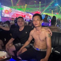 Hùng zen đa không thich đi bay