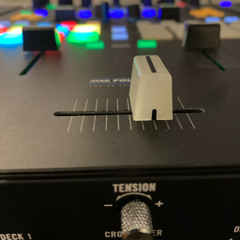 DJ BAZE - JUST ME AND MY CROSSFADER