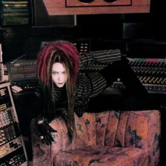 HIDE ☣︎