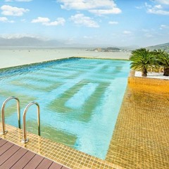 GONE GIRL. (w/ 'KARE")