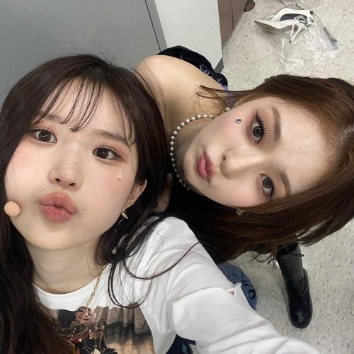 fromis_9 - “DM” Band LIVE Concert